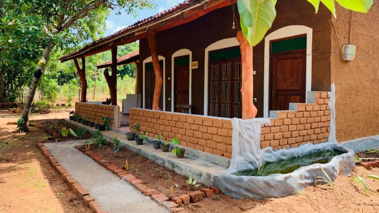 Sigiriya Chena Villa Exterior photo